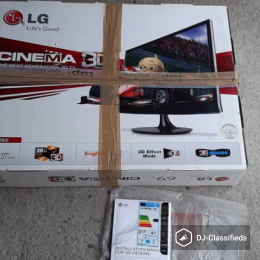 27 inch TV / LED monitor by LG, model DM2780D-PZ. 3D !!!